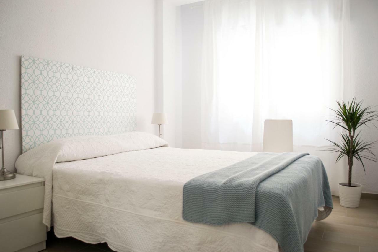 Apartament Apto Redes Museo Sewilla Zewnętrze zdjęcie